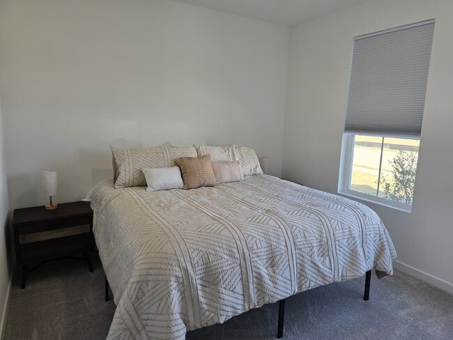 Building Photo - 3061 Avenida Sonoma Dr