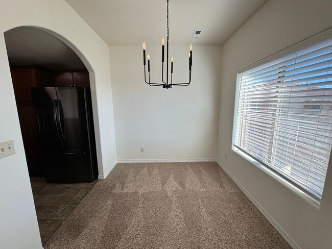 Building Photo - Cozy 3 Bedroom Condo Near Bear Creek Park ...