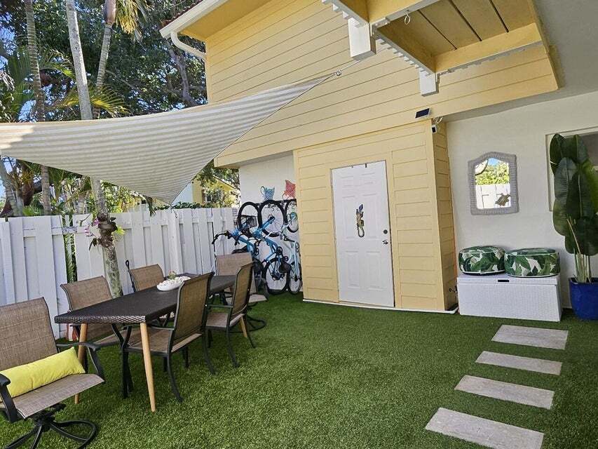 Building Photo - 226 Seabreeze Cir