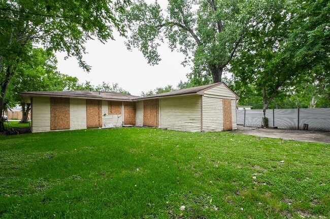 Building Photo - 3522 Stonham St