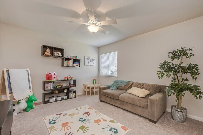 Building Photo - 25311 Sierra Woods Ln