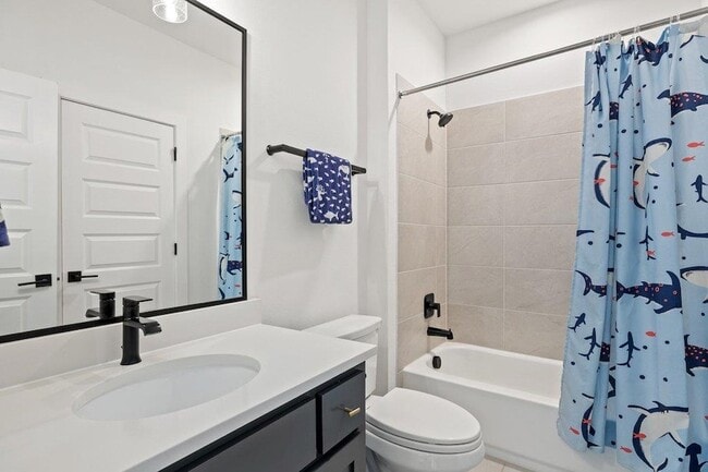 Building Photo - 802 Geiger Path