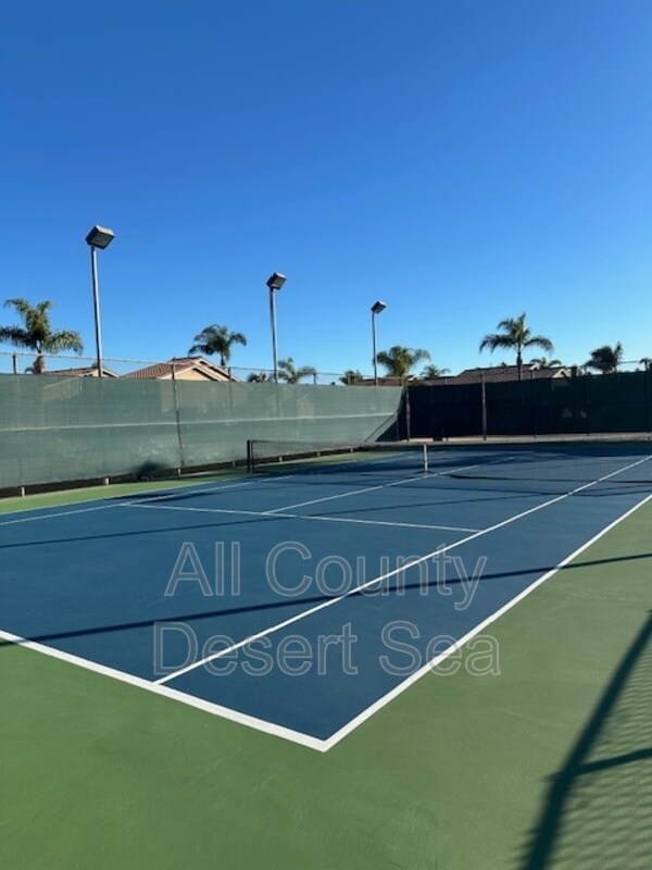 Building Photo - 7961 Southwind Cir