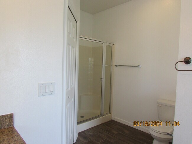 Building Photo - 2089 Maeve Cir