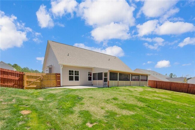 Building Photo - 272 Caldwell St