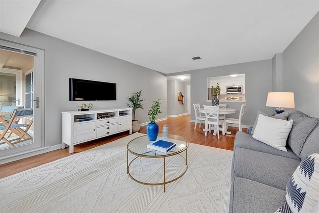 Building Photo - Watermill Place