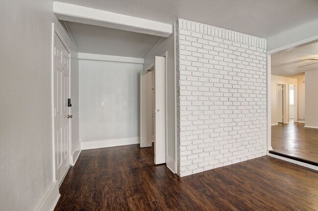 Building Photo - Corner-Lot Charmer Near Tinker AFB | Solar...