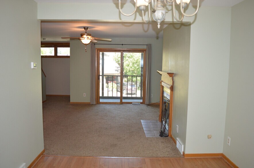 Building Photo - 133 Ponwood Cir