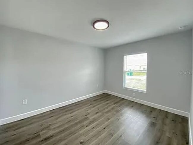 Building Photo - 10018 Cocoa Beach St