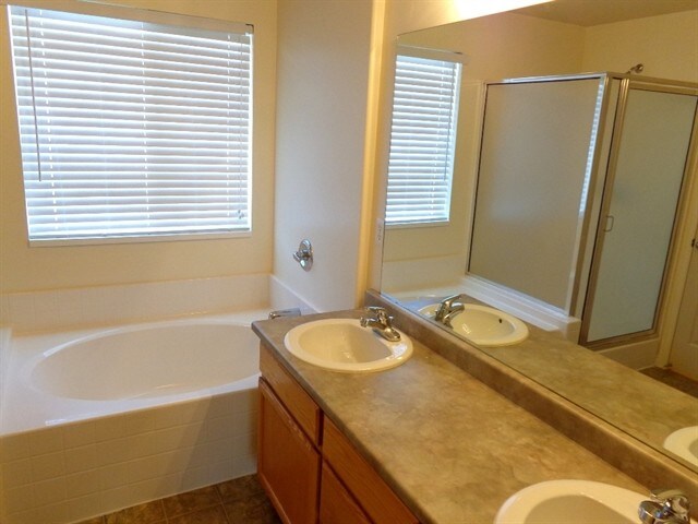 Building Photo - 358 Stamford Dr
