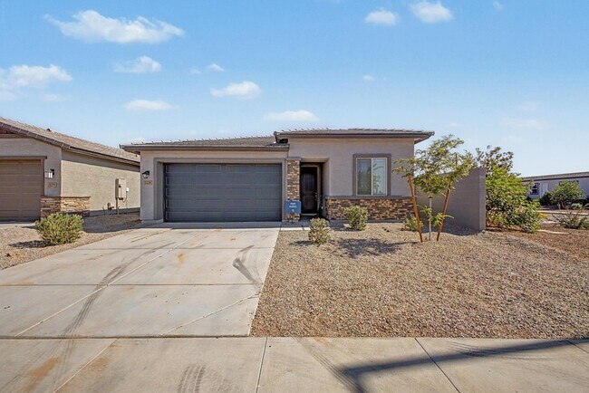 Building Photo - 25291 W Hidalgo Ave