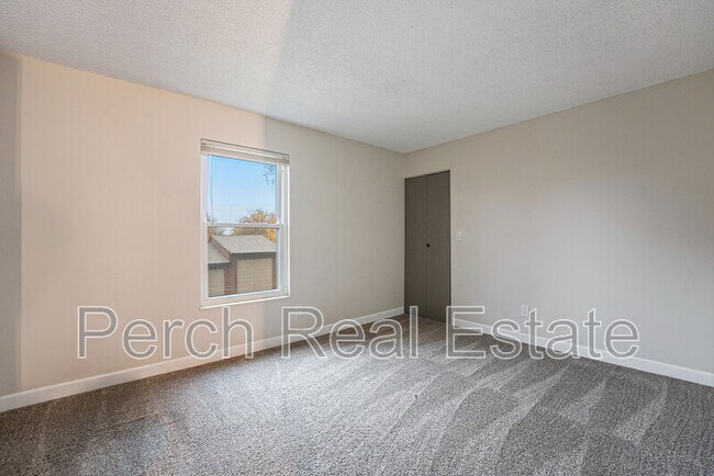 Building Photo - 7040 W 20th Ave