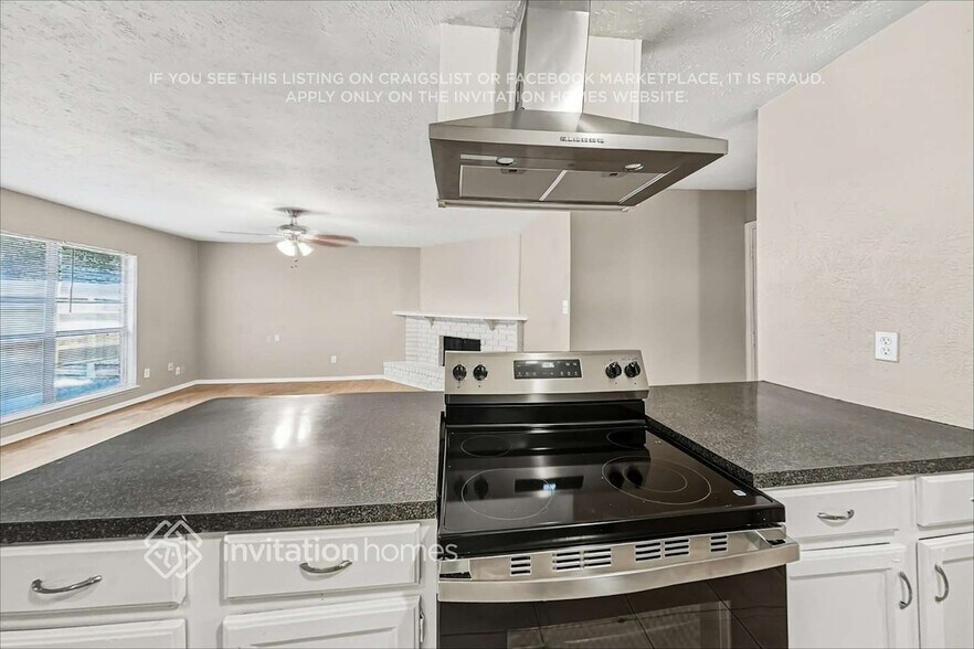 Building Photo - 4343 Kevinkay Dr