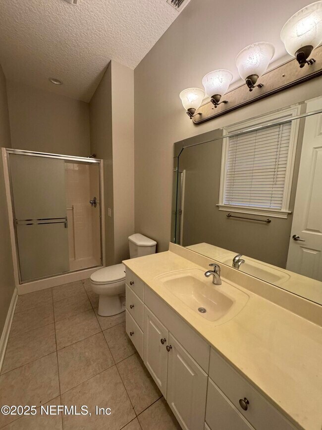 Building Photo - 2580 Heather Oaks Ct
