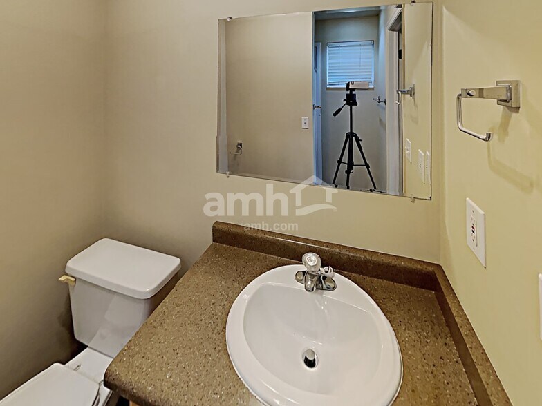 Building Photo - 2792 Brady Way