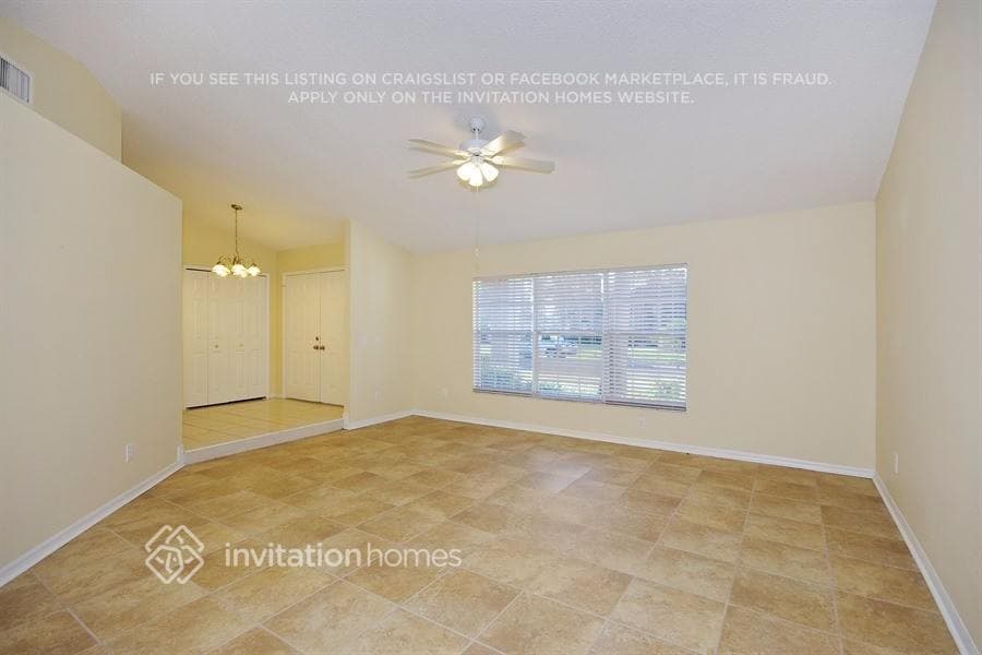 Building Photo - 20407 Melville St