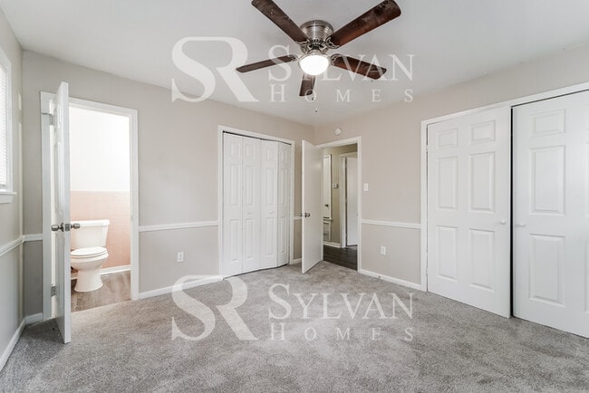 Building Photo - Fall in love with this beautiful 3BR 1BA home