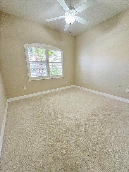 Building Photo - 8899 Eagle Bay Ct