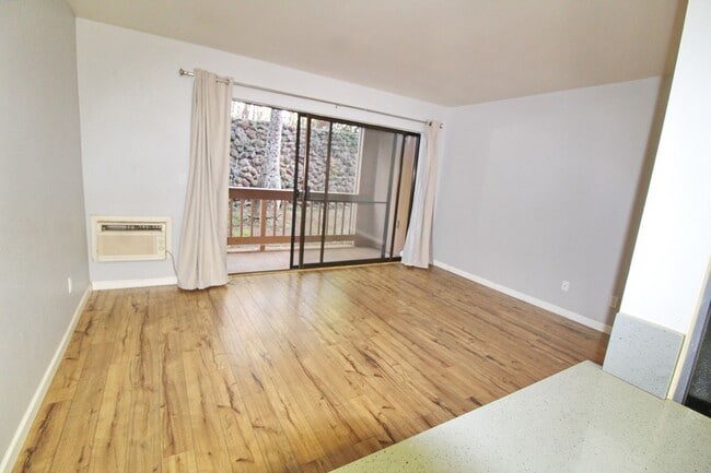 Building Photo - UPGRADED CONDO at Maui Lani Terrace in Honokowai. Unfurnished ground floor, 1BR, 1BA $1700