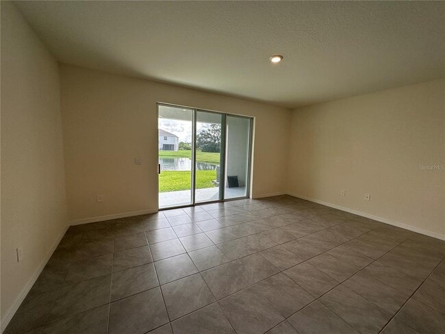 Building Photo - 8813 Milestone Dr
