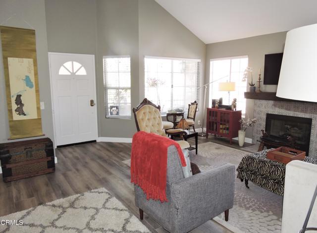 Building Photo - 650 Ivywood Ln