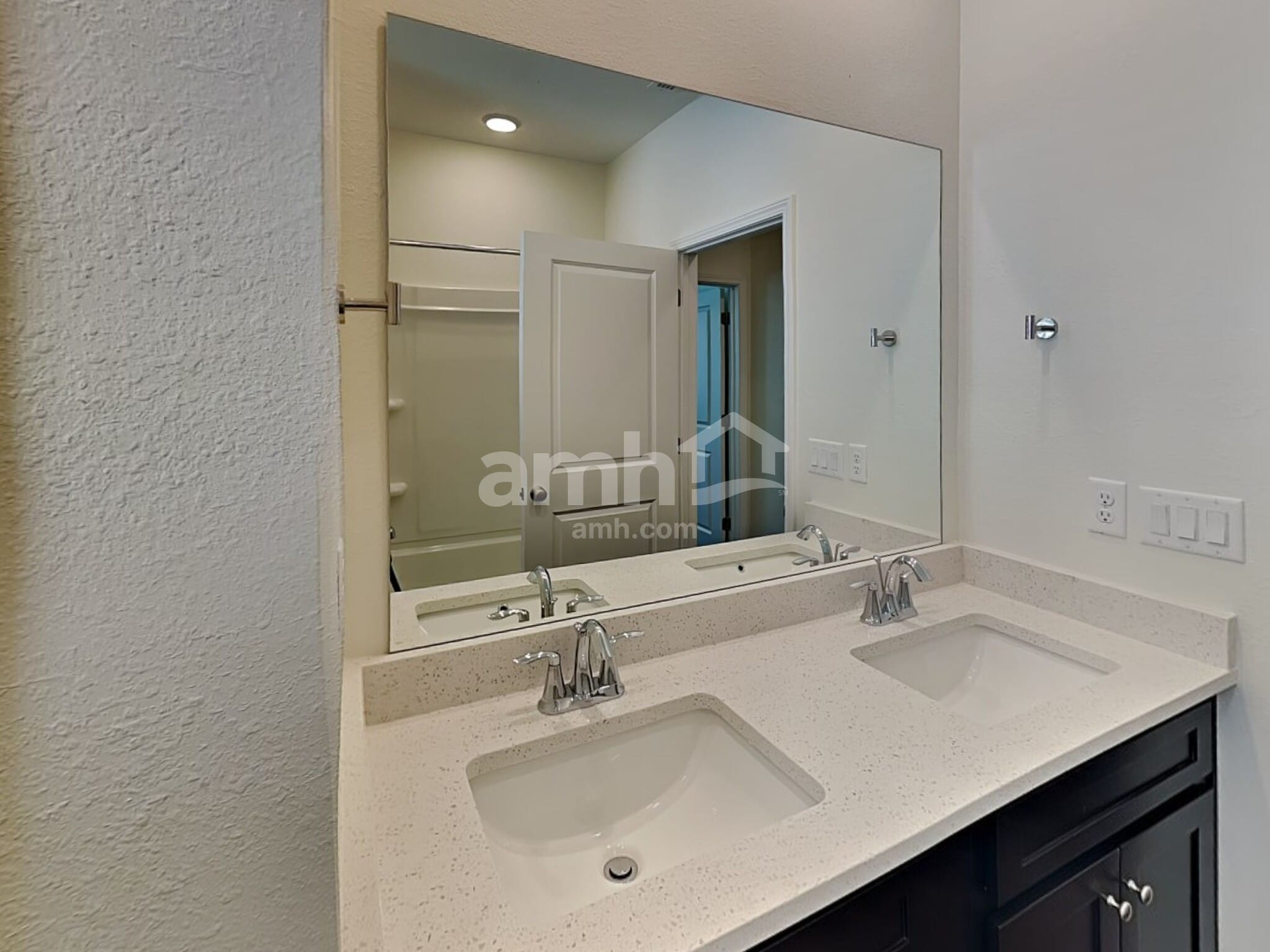 Building Photo - 10717 Coleman Rd