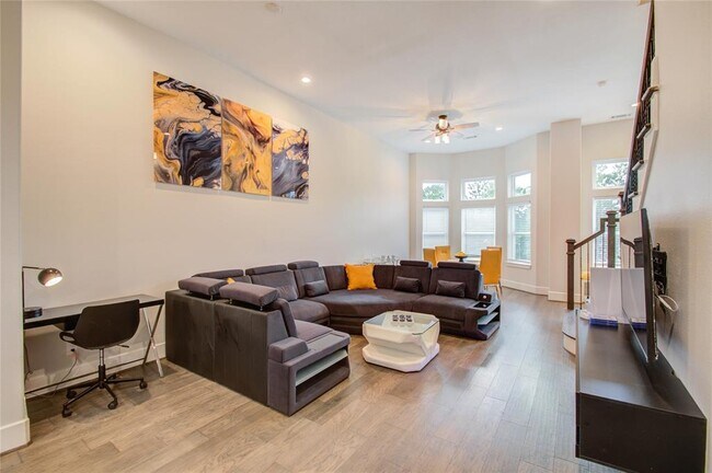 Building Photo - 2020 McGowen St