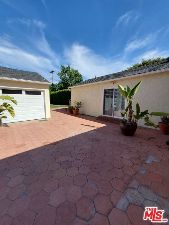 Building Photo - 11286 Hayter Ave