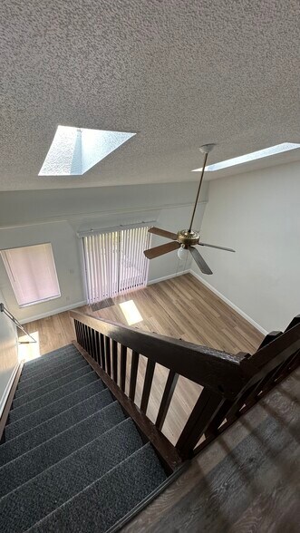 Building Photo - 2719 Hunt Club Ln