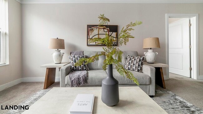 Building Photo - 1494 N High St