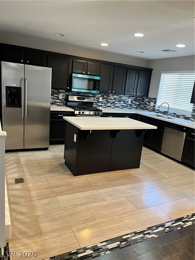 Building Photo - 10261 Ladybug Bend St