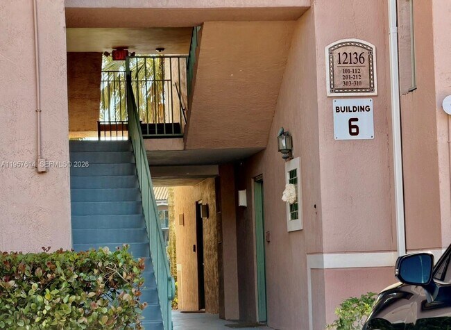 Building Photo - 12136 St.Andrews Pl