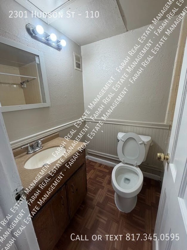 Building Photo - 2301 Hudson St