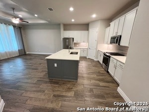 Building Photo - 1180 Cadogan Squire