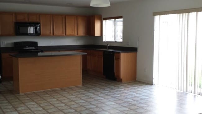 Building Photo - 1307 Bella Coola Dr