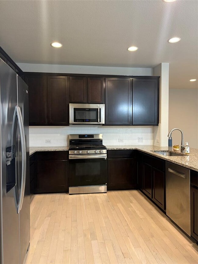 Building Photo - 9200 Margaret Jewel Ln