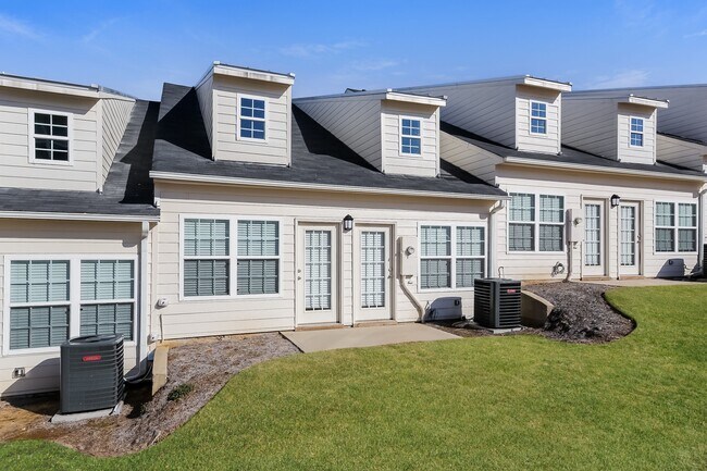 Building Photo - 3 Madaline Ln