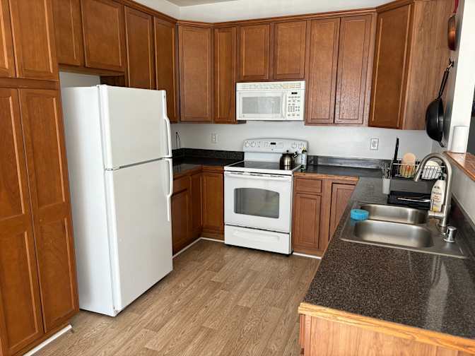 Building Photo - 5177 Mallards Landing Dr