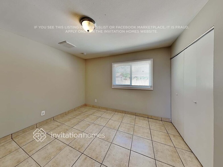 Building Photo - 6116 W Monterey Way