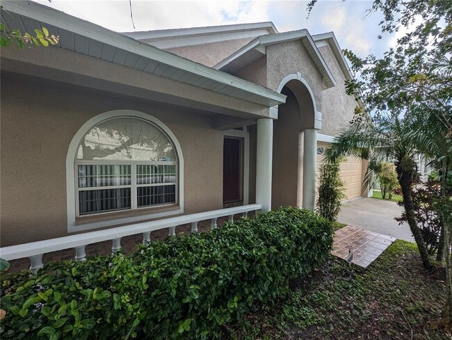 Building Photo - 15524 Lake Bella Vista Dr