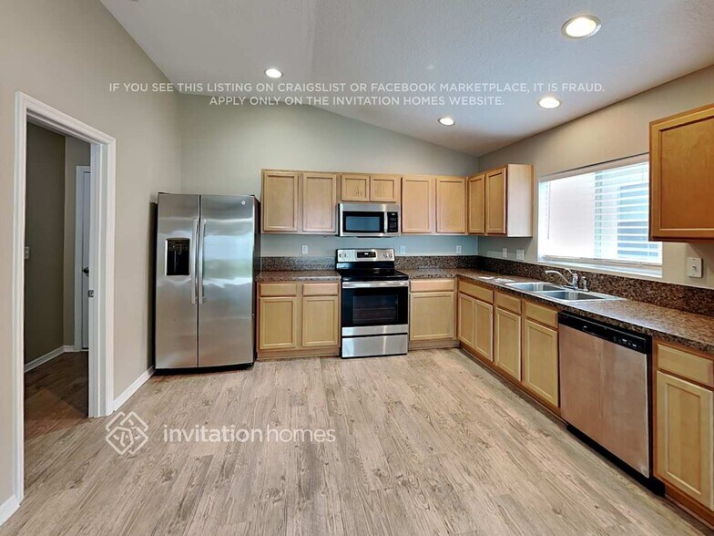 Building Photo - 129 Terracina Dr