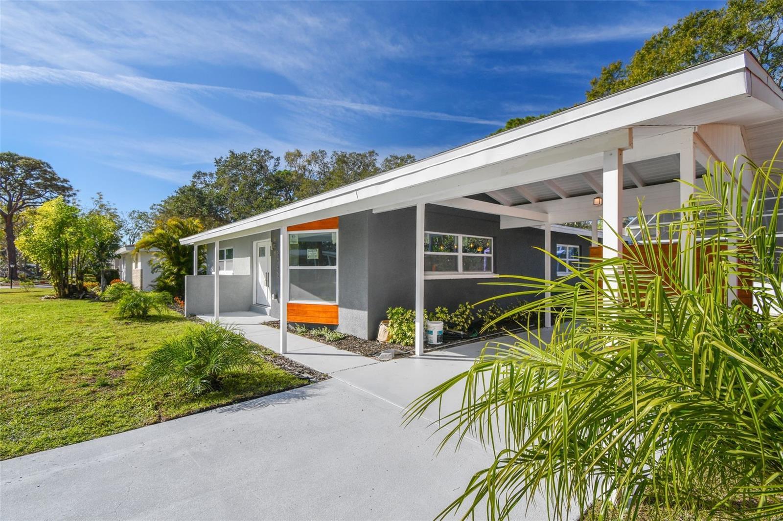 Building Photo - 2042 Craft Ln