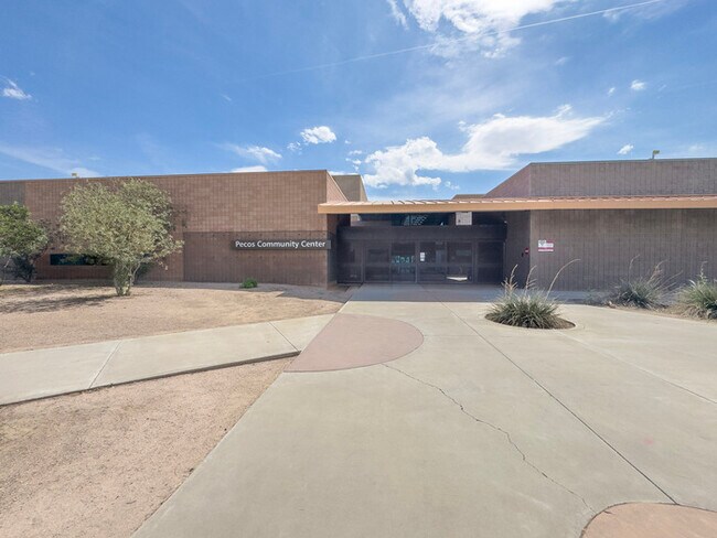 Building Photo - 2Bed/2Bath Ground Floor Condo at Elliot Rd/I-10! Move-In Ready on 06/18/2026! – Gated Community!
