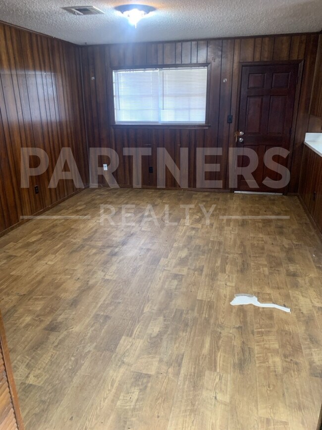 Building Photo - 5546 Gantry Dr