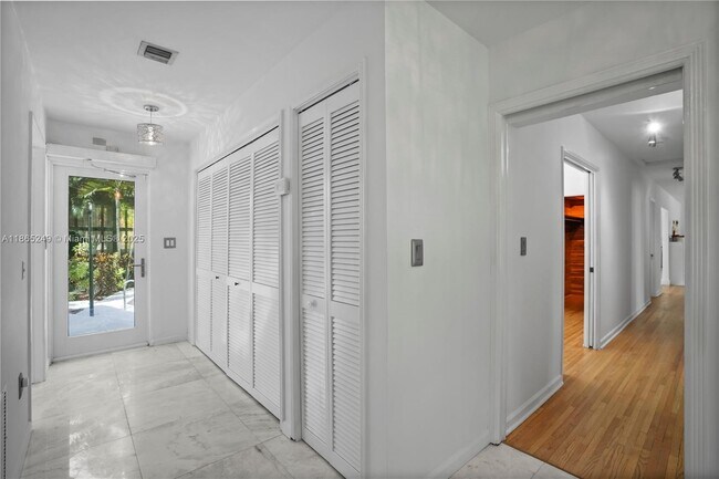 Building Photo - 1436 Mantua Ave