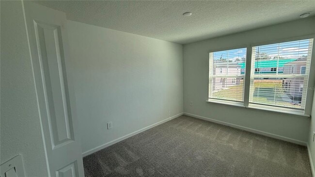 Building Photo - 3636 SE 37th Ct