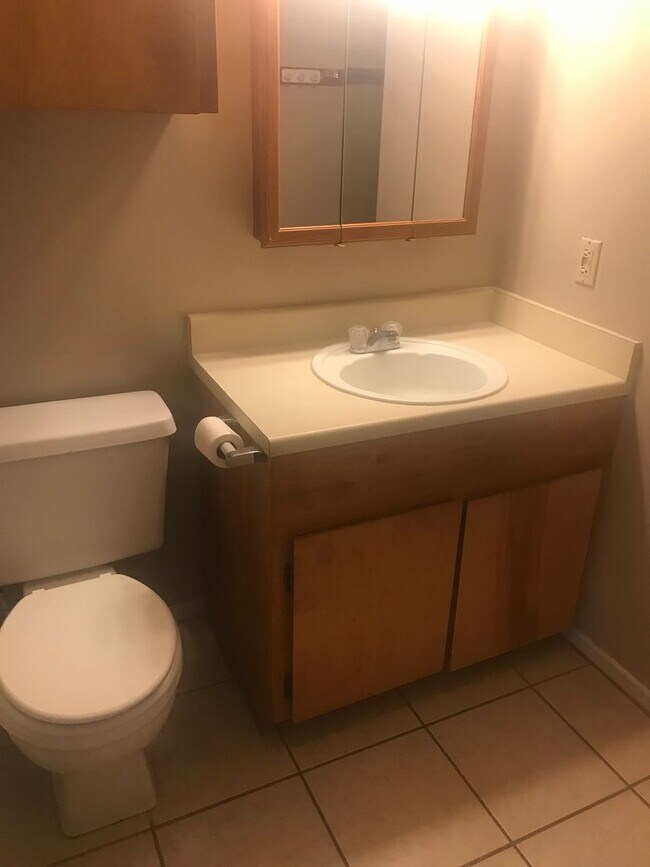 Building Photo - 2834-2836 Forest Bend