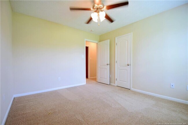 Building Photo - 137 Water Wood Ct