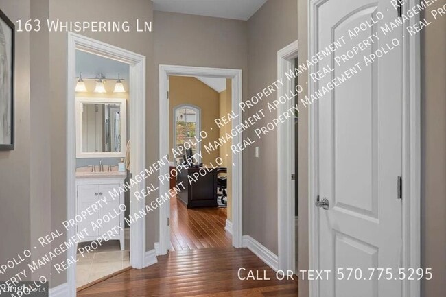 Building Photo - 163 Whispering Ln