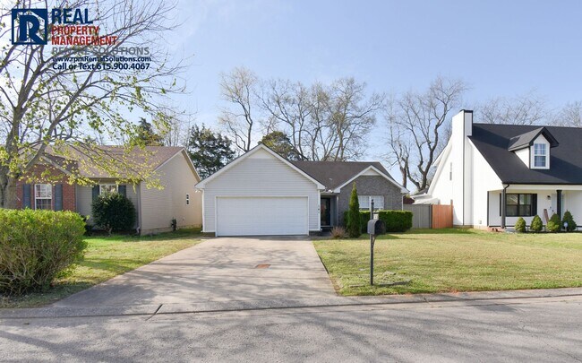 Building Photo - Adorable 3 bd house in the heart of Murfreesboro! Attached Garage!